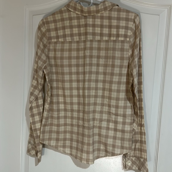 BP button down - Picture 2 of 3